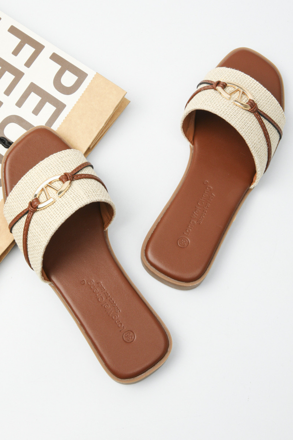 MEG - SANDALEN